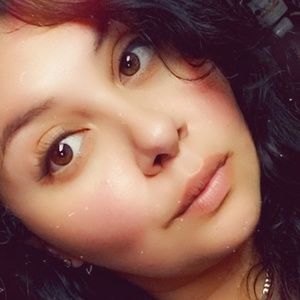 Meet your Posher, Miriam